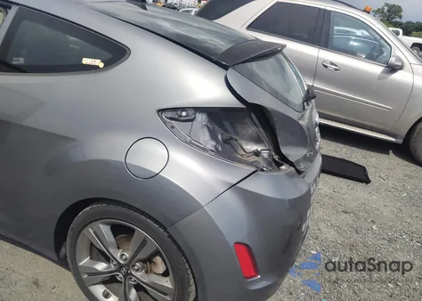 2016 Hyundai Veloster z USA, uszkodzony, nr VIN KMHTC6AD8GU299146